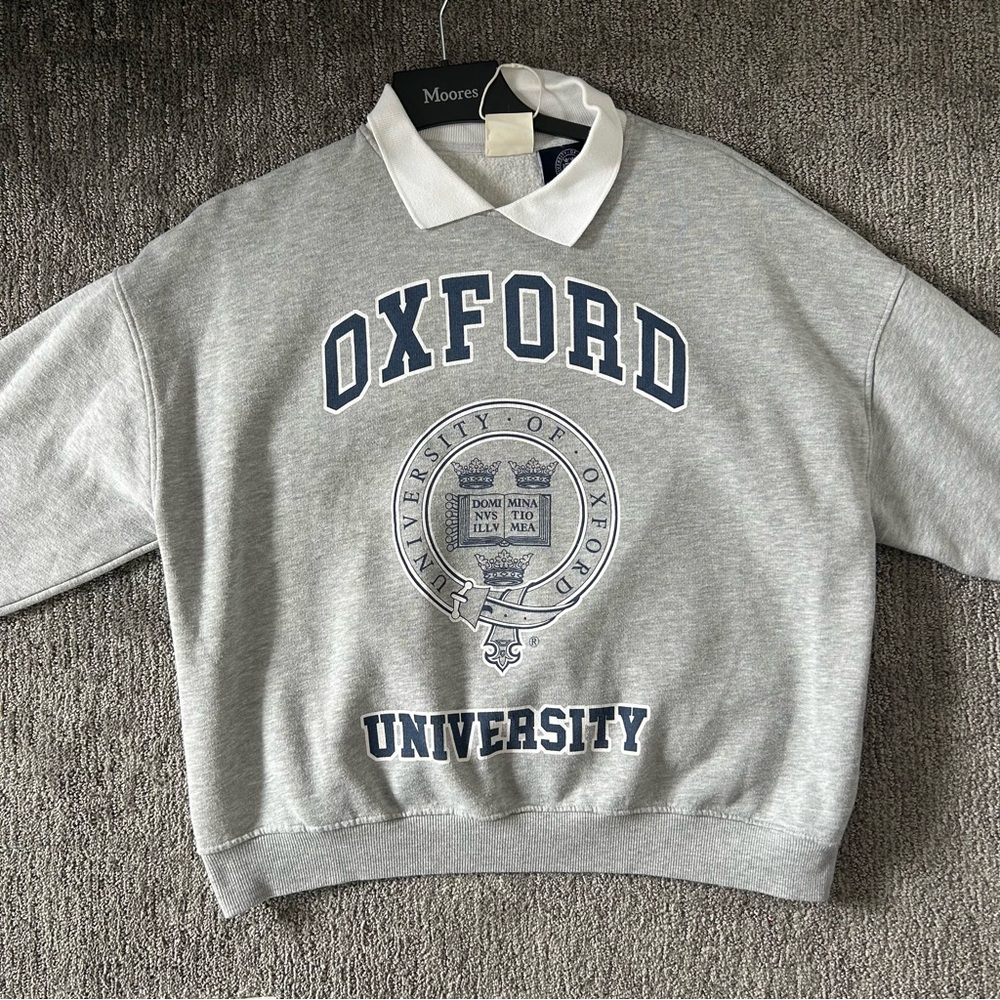 Grey Pull and Bear Oxford University Sweatshirt with white collar